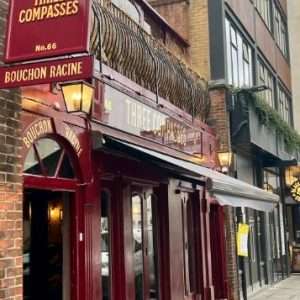 EAST LONDON Bouchon Racine