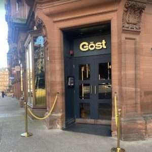 GLASGOW Gost